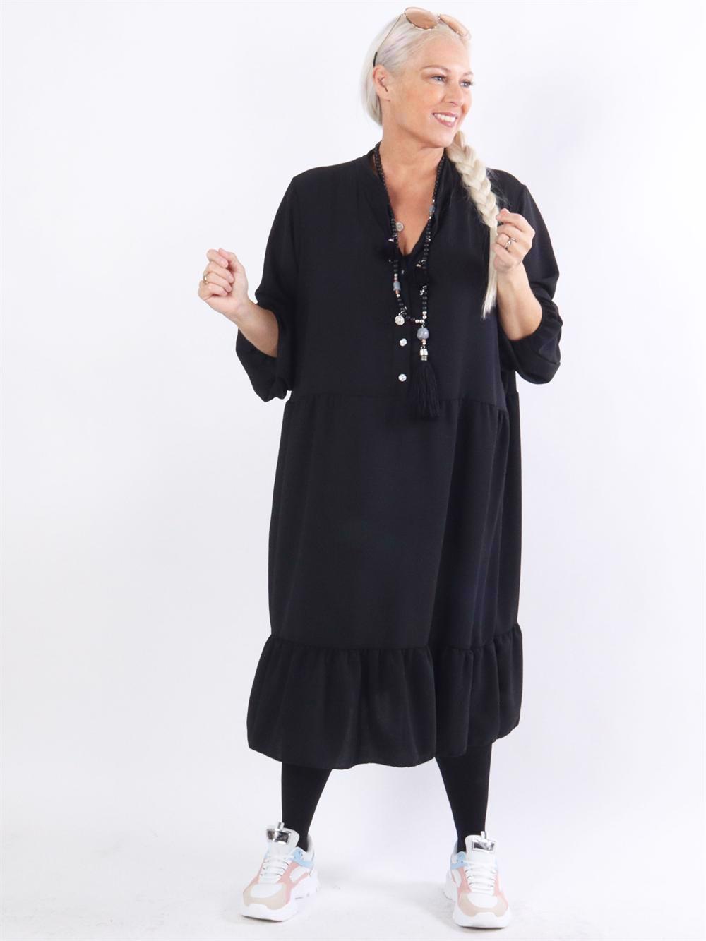 Nora - Plain kjole med flæselag